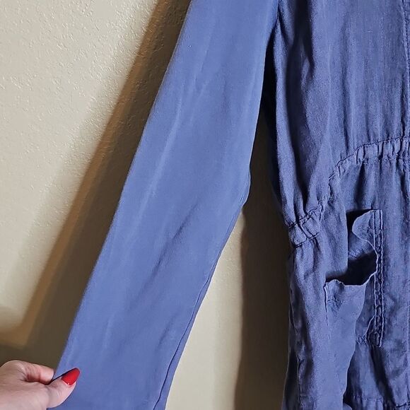 Flax Small Linen Hooded Women's Blue Jacket With Contrast Cotton Knit Sleeves - Picture 4 of 9